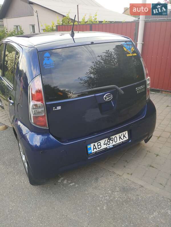 Хэтчбек Daihatsu Sirion 2006 в Виннице