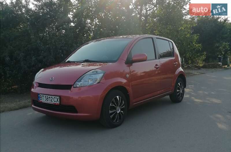 Daihatsu Sirion 2006