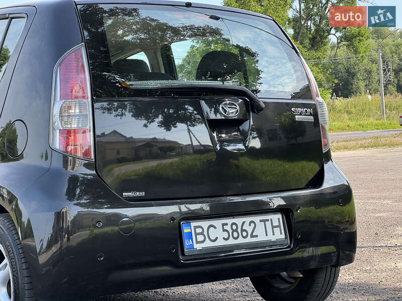 Хэтчбек Daihatsu Sirion 2007 в Львове