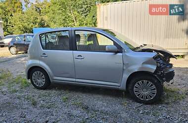 Хетчбек Daihatsu Sirion 2006 в Києві