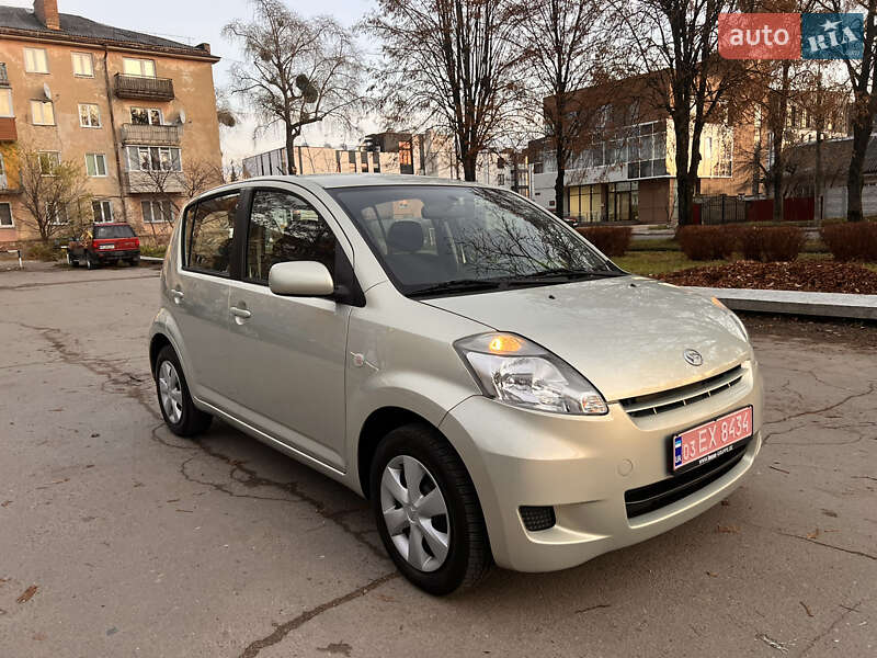Хэтчбек Daihatsu Sirion 2007 в Ровно фото 2 Хэтчбек Daihatsu Sirion 2007 в Ровно