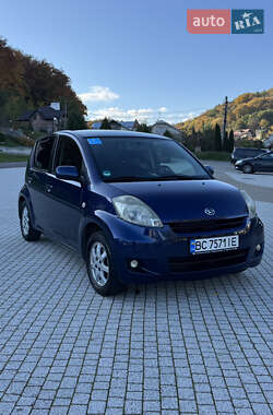 Хэтчбек Daihatsu Sirion 2005 в Львове