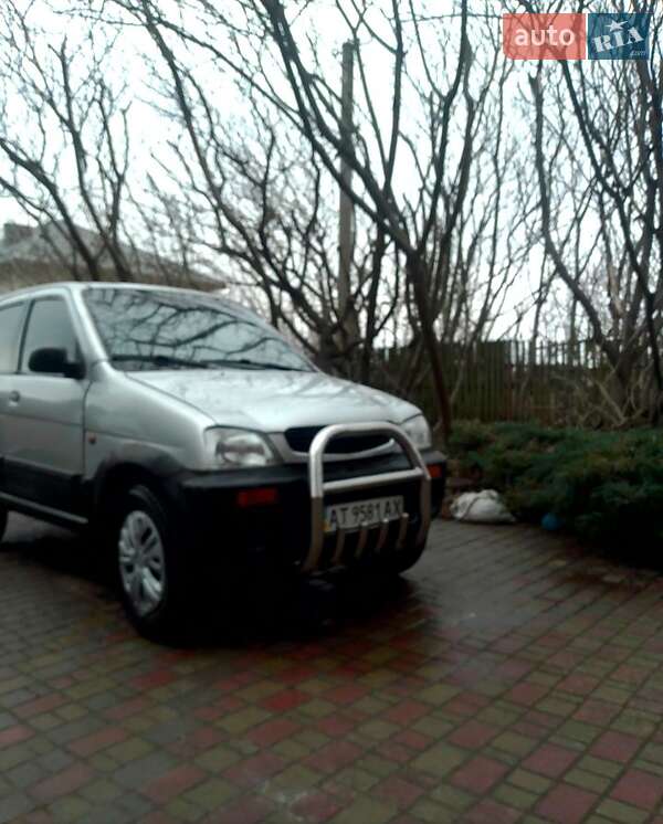 Позашляховик / Кросовер Daihatsu Terios 1998 в Львові