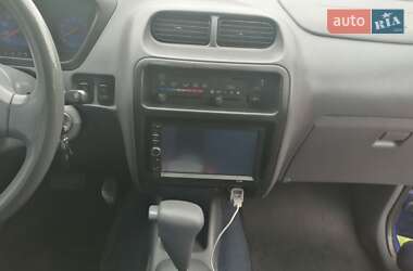 Внедорожник / Кроссовер Daihatsu Terios 2000 в 