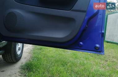 Внедорожник / Кроссовер Daihatsu Terios 2000 в 