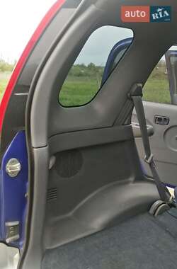 Внедорожник / Кроссовер Daihatsu Terios 2000 в 