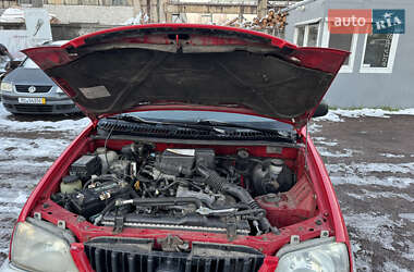 Внедорожник / Кроссовер Daihatsu Terios 2003 в 