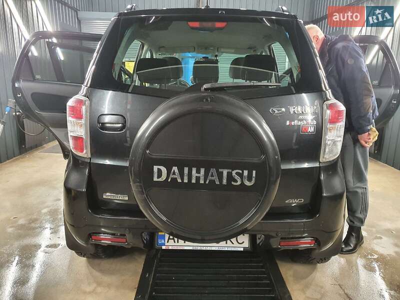 Внедорожник / Кроссовер Daihatsu Terios 2011 в Киеве