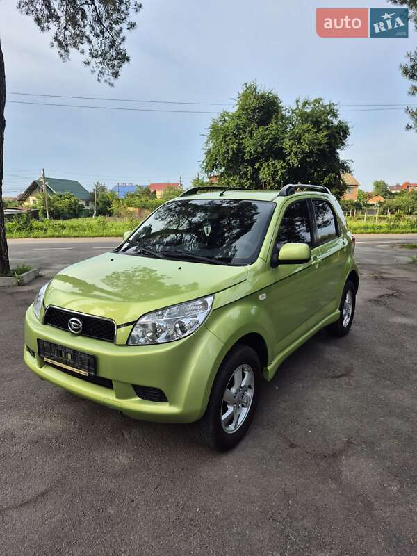 Внедорожник / Кроссовер Daihatsu Terios 2006 в 