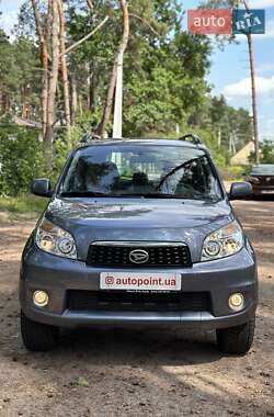 Внедорожник / Кроссовер Daihatsu Terios 2011 в 
