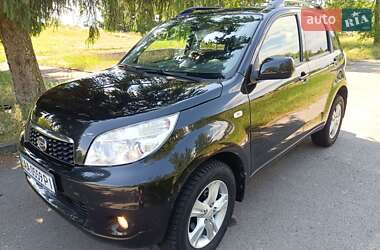 Внедорожник / Кроссовер Daihatsu Terios 2011 в 