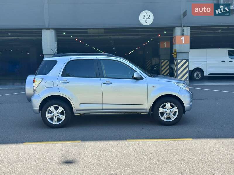 Внедорожник / Кроссовер Daihatsu Terios 2011 в Чернигове