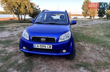 Позашляховик / Кросовер Daihatsu Terios 2008 в 