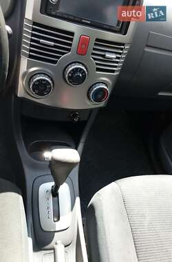 Внедорожник / Кроссовер Daihatsu Terios 2008 в 