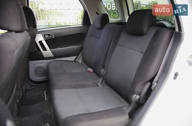 Позашляховик / Кросовер Daihatsu Terios 2008 в 