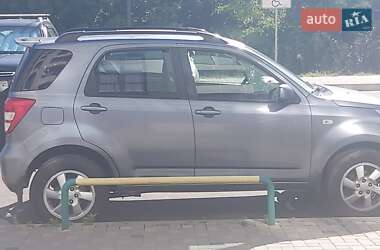 Позашляховик / Кросовер Daihatsu Terios 2007 в Києві