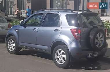 Внедорожник / Кроссовер Daihatsu Terios 2007 в 