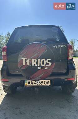 Позашляховик / Кросовер Daihatsu Terios 2008 в 
