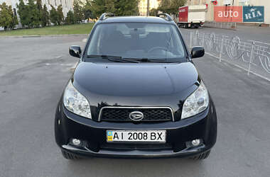 Позашляховик / Кросовер Daihatsu Terios 2008 в 