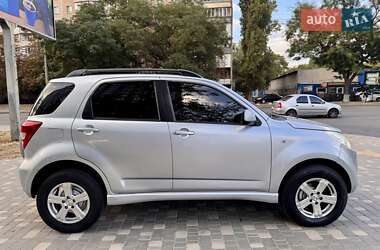 Внедорожник / Кроссовер Daihatsu Terios 2006 в 