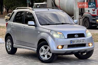 Внедорожник / Кроссовер Daihatsu Terios 2006 в 