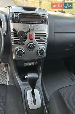 Внедорожник / Кроссовер Daihatsu Terios 2008 в 