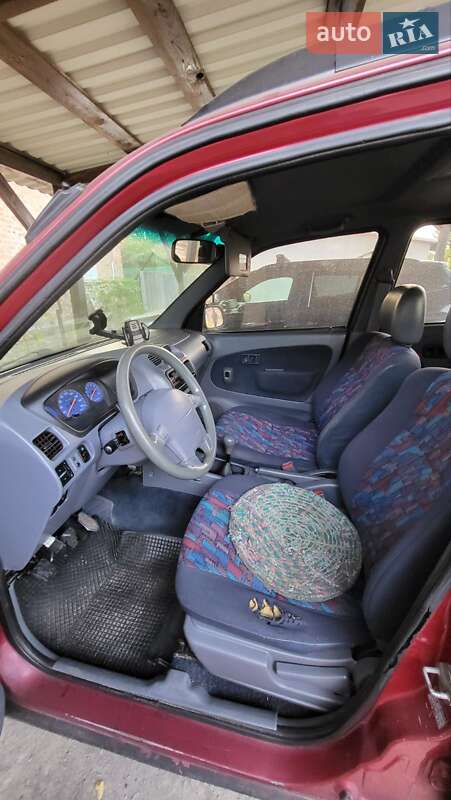 Позашляховик / Кросовер Daihatsu Terios 1997 в Харкові фото 3 Позашляховик / Кросовер Daihatsu Terios 1997 в Харкові