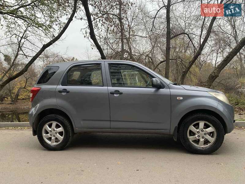 Позашляховик / Кросовер Daihatsu Terios 2008 в Харкові