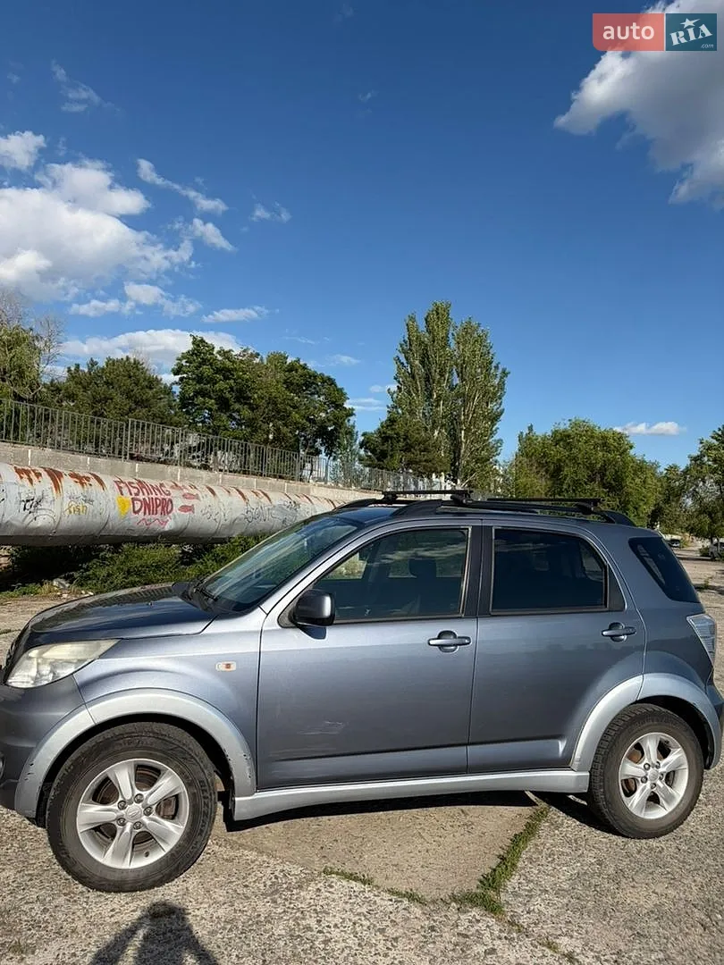 2011 Daihatsu Terios - мініатюра 4