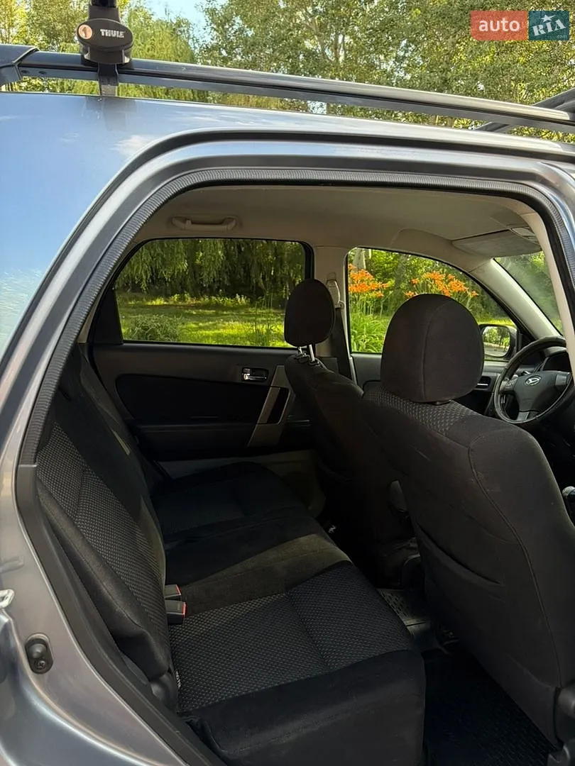 2011 Daihatsu Terios - мініатюра 7