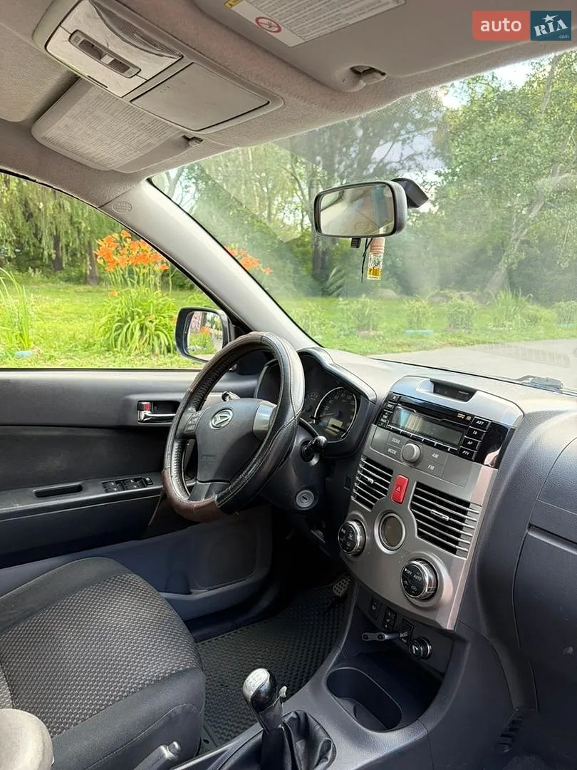 2011 Daihatsu Terios - мініатюра 9