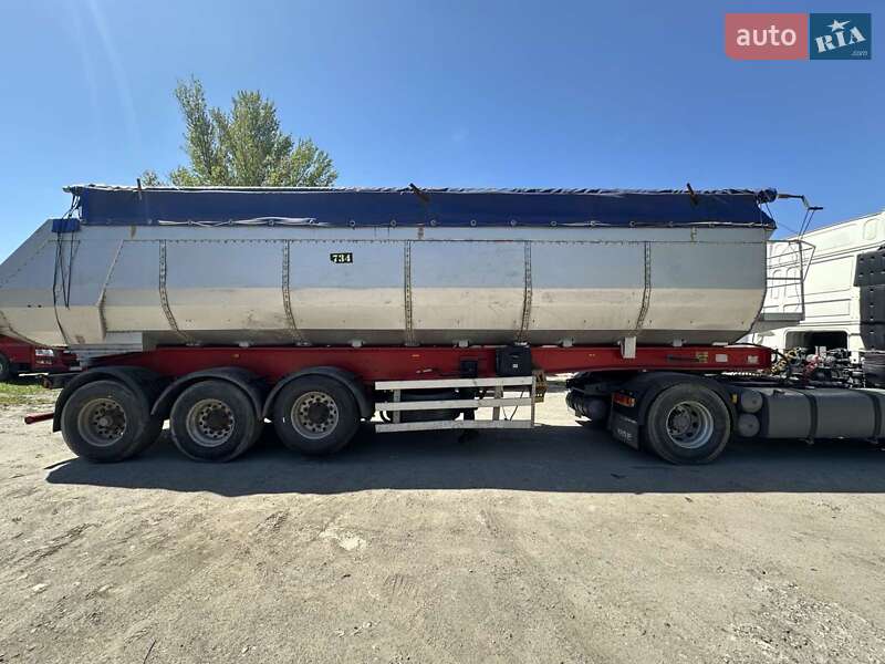 Самоскид напівпричіп Danson NS136 2002 в Вінниці