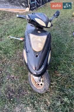 Мопеды Defiant Arteko 2010 в Богуславе