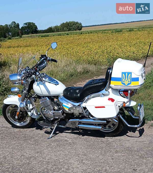 Мотоцикл Круизер Defiant DT 2004 в 