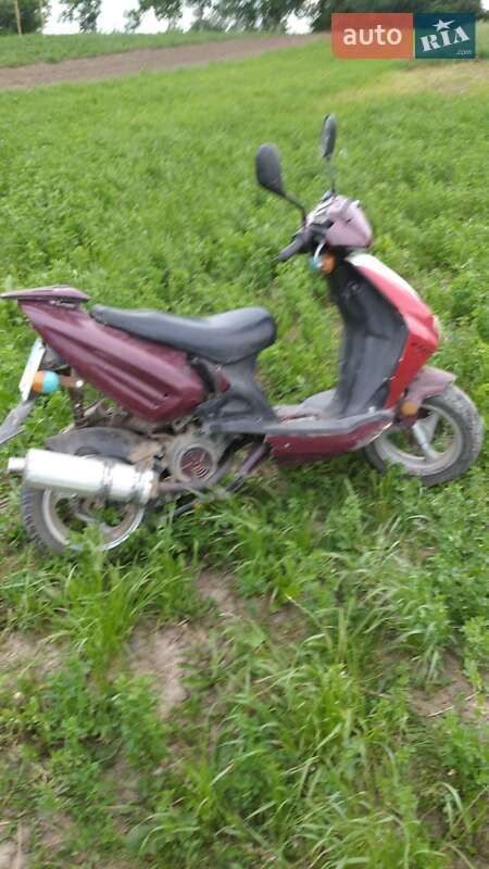 Скутер Defiant Zenith 2007 в Черновцах