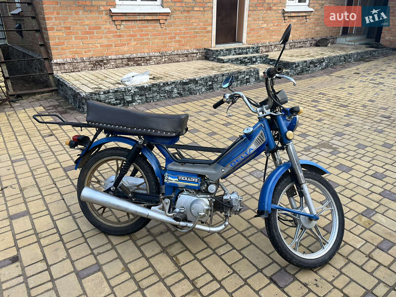 Мопеди Delta Delta 2010 в Бершаді