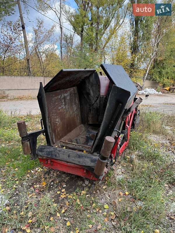 Асфальтоукладчик Demag DF 45C 1999 в Кривому Розі фото 3 Асфальтоукладчик Demag DF 45C 1999 в Кривому Розі