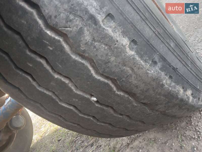 Контейнеровоз полуприцеп Dennison 40 FT 2001 в Благовещенском фото 4 Контейнеровоз полуприцеп Dennison 40 FT 2001 в Благовещенском