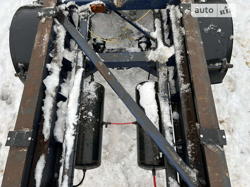 Самоскид напівпричіп Dennison Trailers 2006 в Кременці