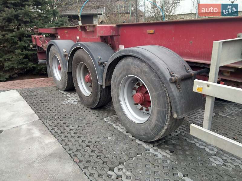 Контейнеровоз полуприцеп Dennison Trailers 2008 в Городке