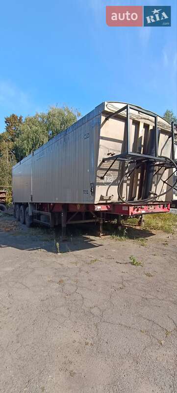 Зерновоз - полуприцеп Dennison Trailers 2007 в Млинове
