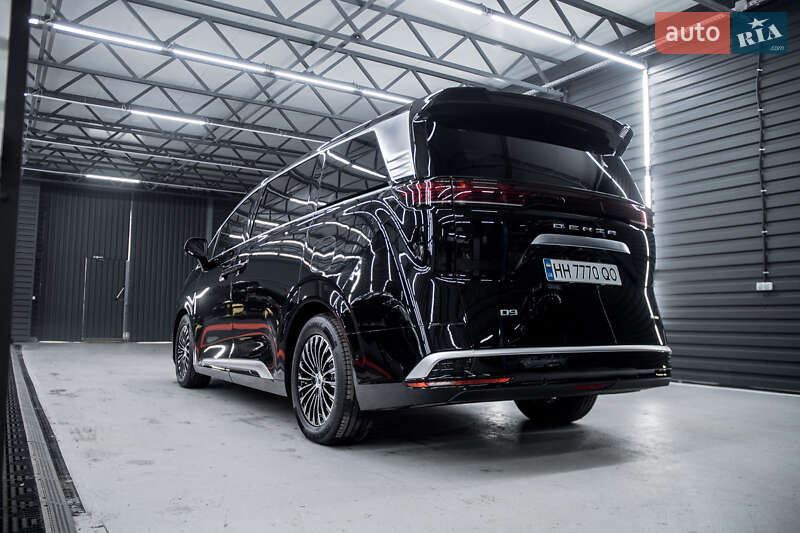 Минивэн Denza D9 2024 в Киеве фото 14 Минивэн Denza D9 2024 в Киеве