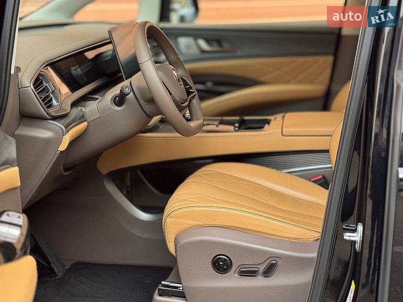 Мінівен Denza D9 2022 в Києві