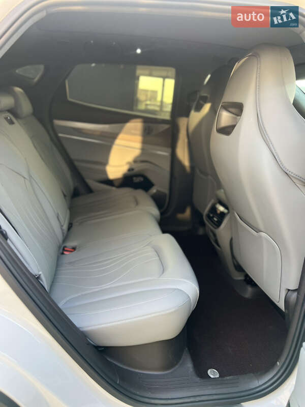 Внедорожник / Кроссовер Denza N7 2024 в Львове фото 19 Внедорожник / Кроссовер Denza N7 2024 в Львове