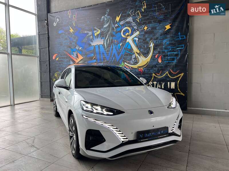 Хэтчбек Denza N7 2023 в Одессе