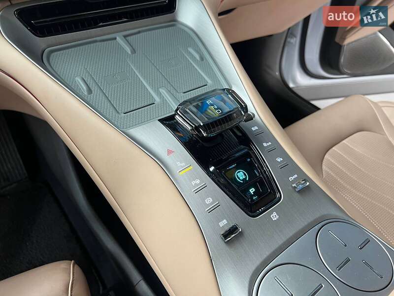 Хэтчбек Denza N7 2023 в Одессе