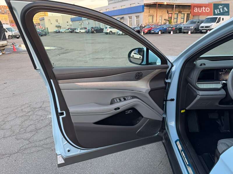 Позашляховик / Кросовер Denza N7 2023 в Києві фото 8 Позашляховик / Кросовер Denza N7 2023 в Києві