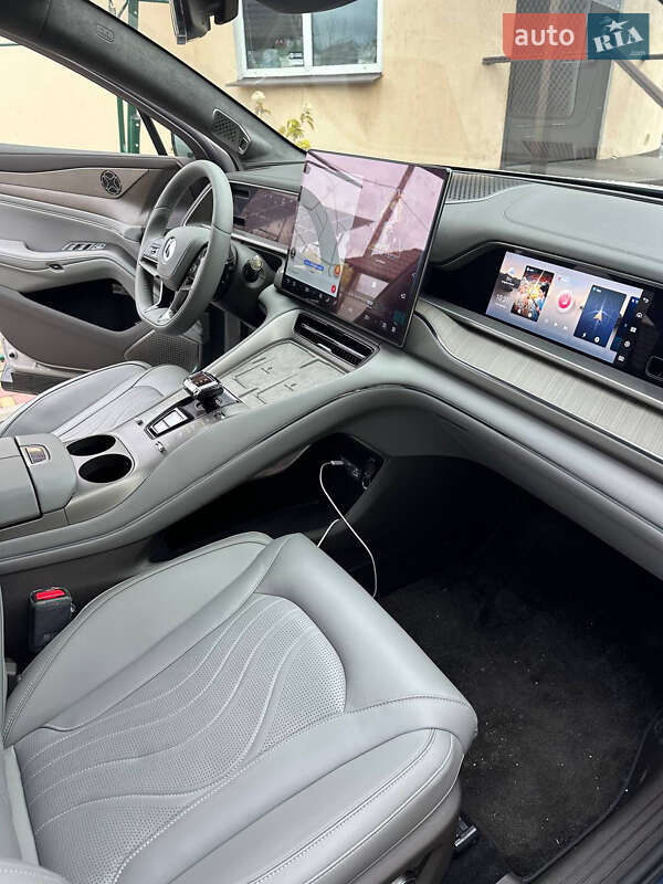 Купе Denza N7 2025 в Харькове фото 8 Купе Denza N7 2025 в Харькове