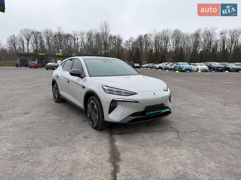 Позашляховик / Кросовер Denza N7 2024 в Львові фото 3 Позашляховик / Кросовер Denza N7 2024 в Львові