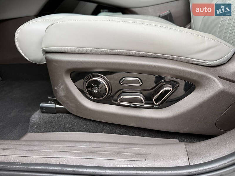 Позашляховик / Кросовер Denza N7 2024 в Львові фото 20 Позашляховик / Кросовер Denza N7 2024 в Львові